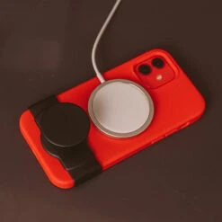 PopSockets PopGrip Slide Stretch Black With Square Edges -PopSockets Soldes PDP lifestyle slide stretch square black 1