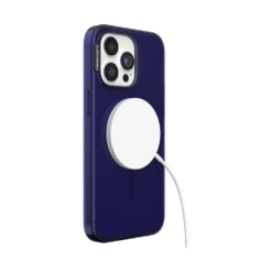 PopSockets French Navy — IPhone 15 Pro Max For MagSafe -PopSockets Soldes Popcase MagSafe TranslucentFrenchNavy IP15ProMax 05 Charging